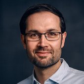 Dieses Bild zeigt den Mitarbeiter Jan Holewa.